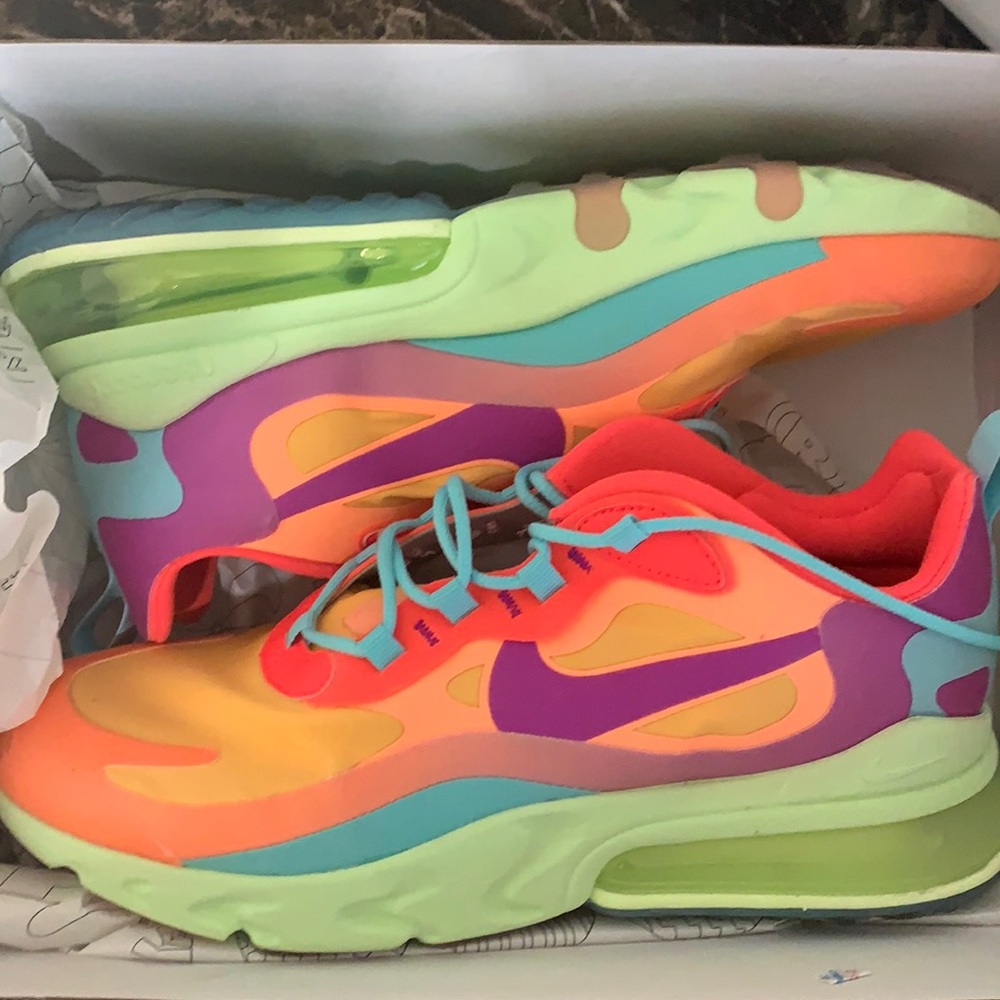 Nike Air Max 270 React Sneakers